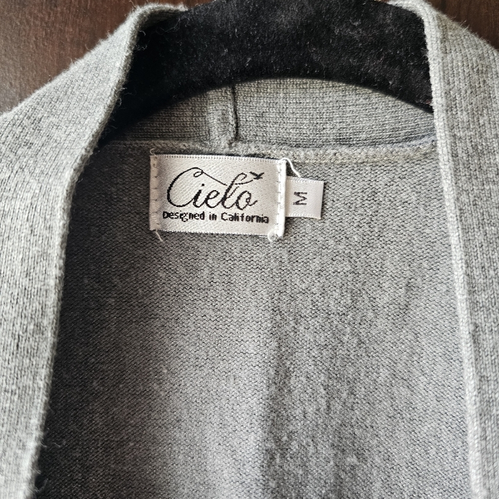 Cielo Heather Gray Open Front Cardigan With Pockets - Picture 3 of 4